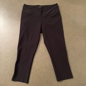 Nike Cropped Leggings